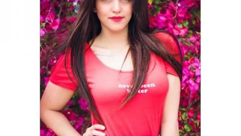 بعد إثارتها للجدل.. 5 معلومات لا تعرفها عن منار سامي نجمة التيك توك