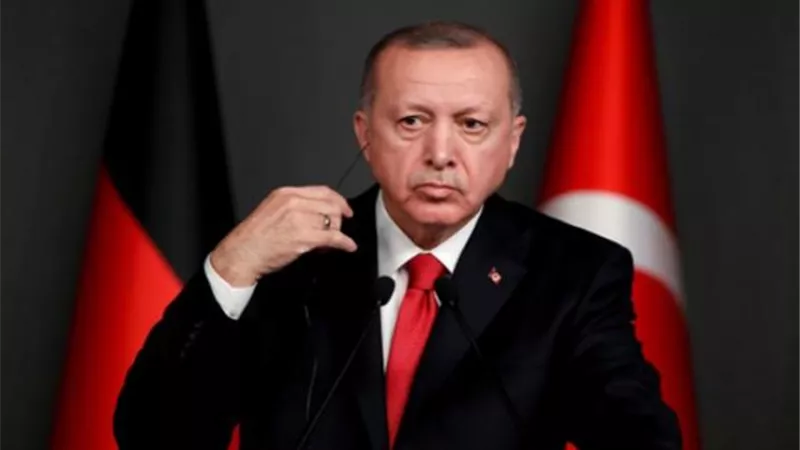 سرى للغاية.. تفاصيل تجسس «أردوغان» على السياح اليونانيين