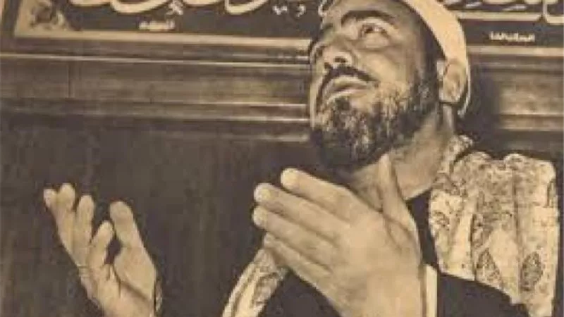 بالفيديو .. احتفالاً بذكرى 30 يونيو .. النقشبندى ينشد ”يارب وحد شملنا”