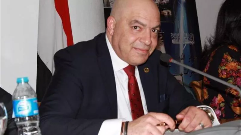 «المركز المصري» يُهنيئ القيادة السياسية والشعب بذكرى ثورة يونيو