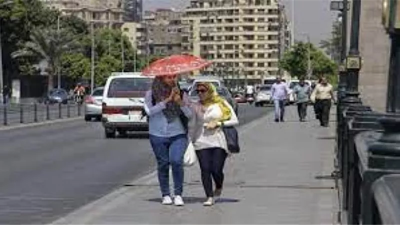 الأرصاد تقدم نصائح للمواطنين للتعامل مع الموجة الحارة.. تعرف عليها