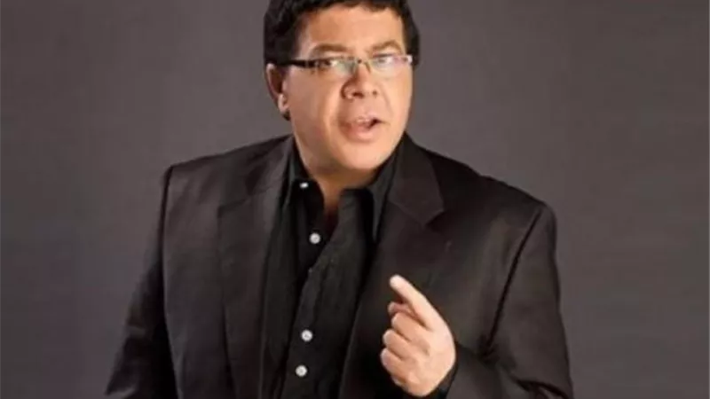 أحمد آدم يستعد لبدء ”صابر وراضى”