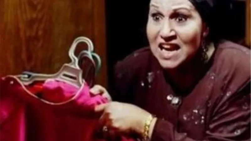 بعد وفاتها.. حكايات وأسرار فى حياة فتحية طنطاوى