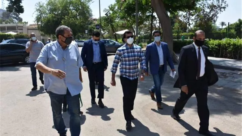 وزير الرياضة يتفقد أندية الجزيرة والصيد في أول أيام عودة النشاط