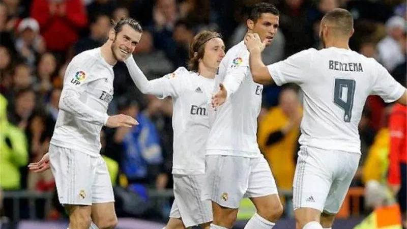 قائمة ريال مدريد ضد غرناطة