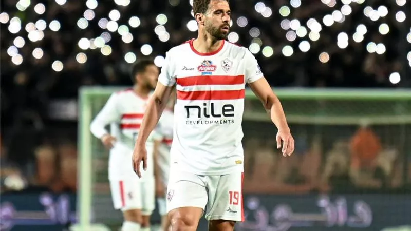 عبد الله السعيد يفوز بجائزة أفضل لاعب بمباراة الزمالك وطلائع الجيش