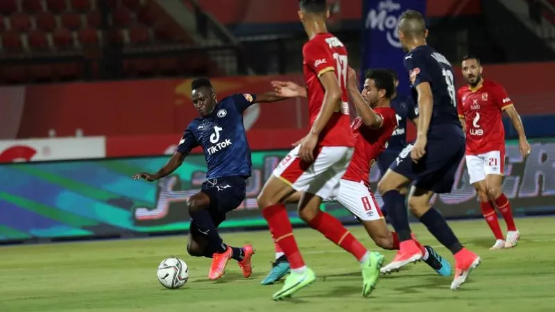 تشكيل مباراة الأهلي ضد بيراميدز المتوقع في قمة الدوري المصري