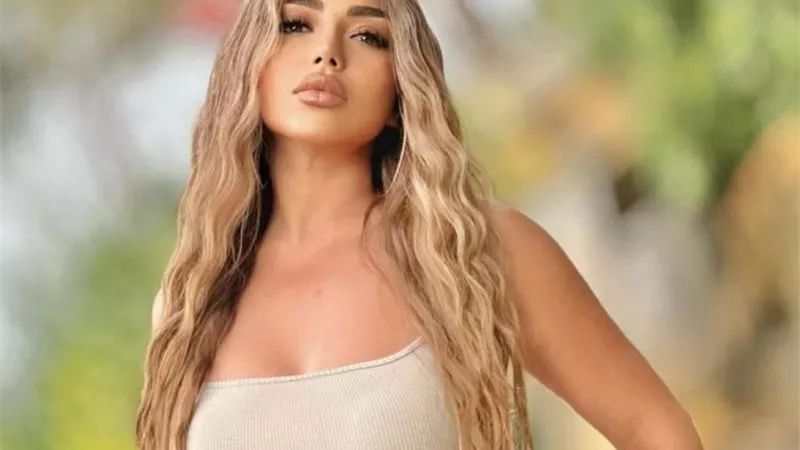 سارة سلامة عن منتقدي ملابسها: اللي مش عاجبه ميتفرجش عليا