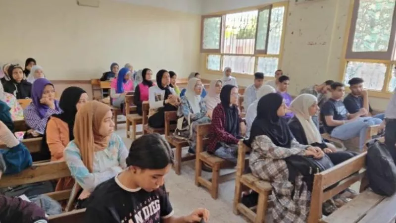 امتحانات الثانوية العامة: ضبط 3 طلاب صوّروا أسئلة الجيولوجيا وعلم النفس والجبر
