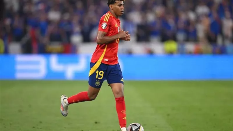بيلينجهام ضد يامال.. أرقام ثنائي إنجلترا وإسبانيا قبل نهائي يورو 2024