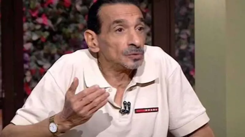 علاء عوض : اتجوزت 4 مرات وأنفق على كلابي 70% من أموالي