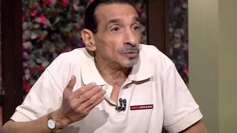 السحر السفلي أفسد حياته ويعيش وحيدًا مع الكلاب.. أسرار في حياة علاء عوض