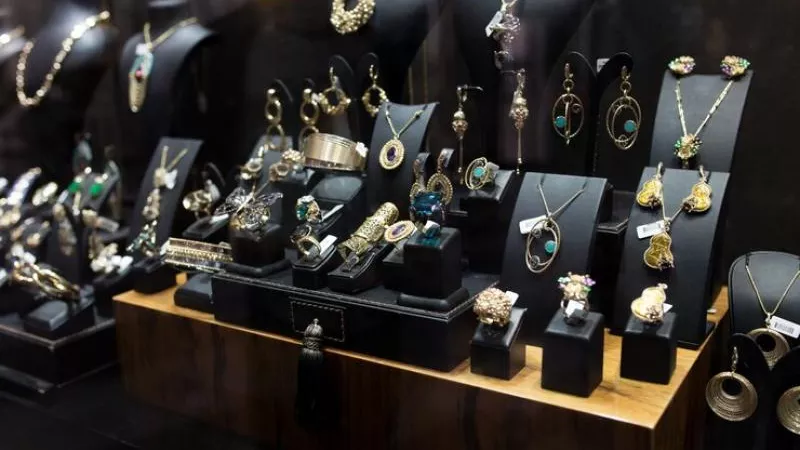 سعر الذهب اليوم الثلاثاء 16-7-2024 مفاجأة جديدة