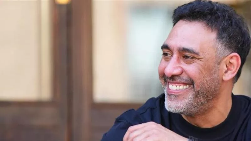 عمرو مصطفى يطرح أغنية ”ليها فيّا” احتفاءً بالمرأة