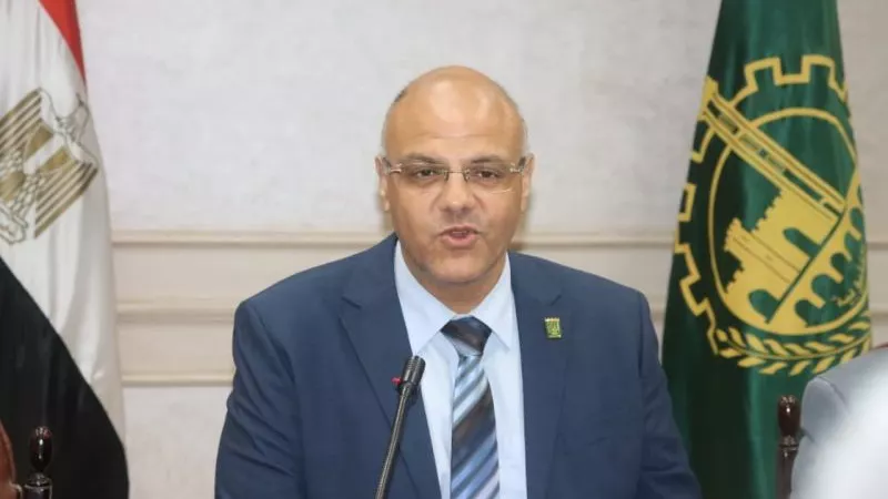 جولات محافظ القليوبية.. إعفاء رئيس مدينة بنها وتكليف اللواء طارق ماهر بمهام جديدة وفتح عيادات مسائية