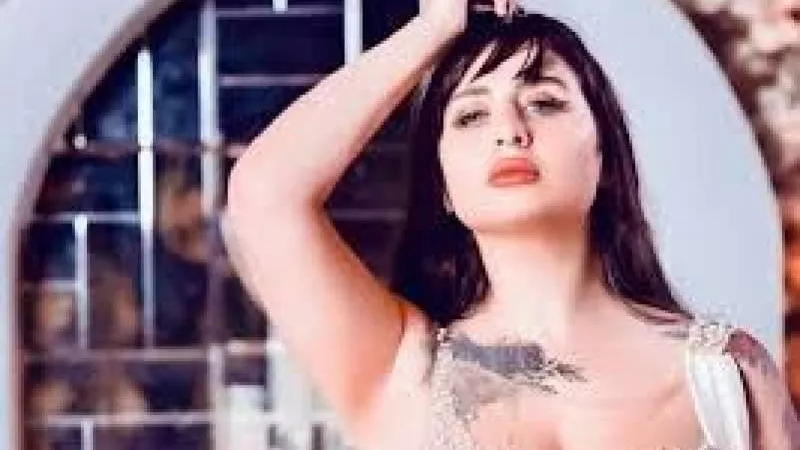 تجديد حبس البلوجر روكي أحمد بسبب فيديوهاتها المخلة