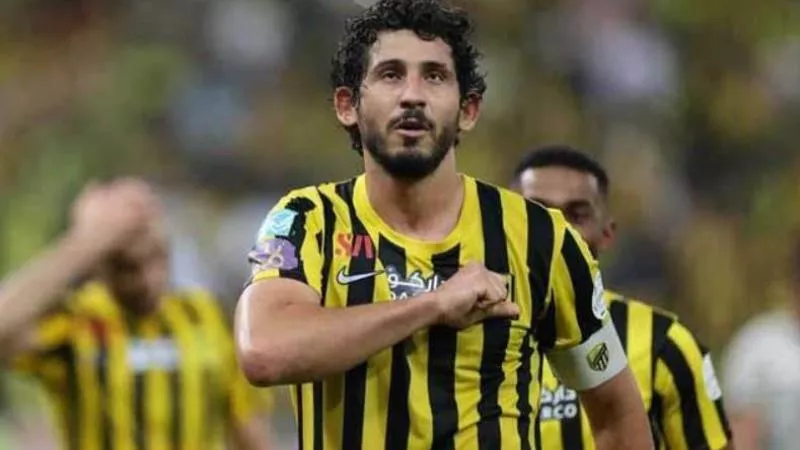 عاجل.. نيوم السعودي يُعلن تعاقده مع أحمد حجازي رسميًا