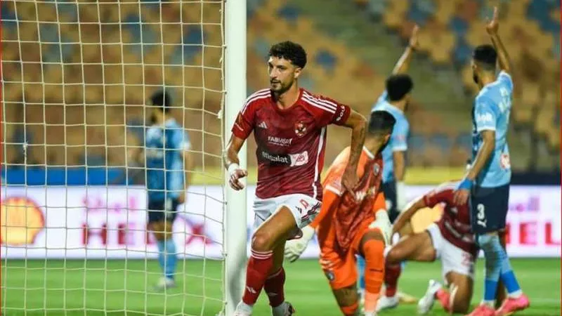 بث مباشر مباراة الأهلي وبيراميدز في قمة الدوري المصري