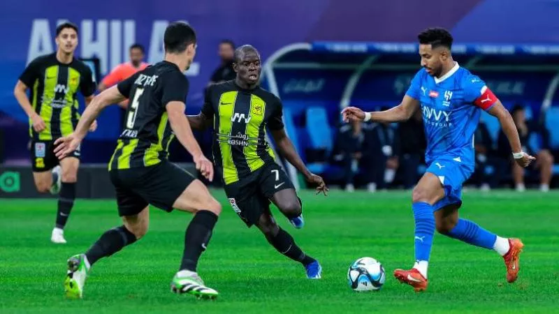 عاجل.. الاتحاد يعلن التعاقد مع بديل حجازي من الهلال