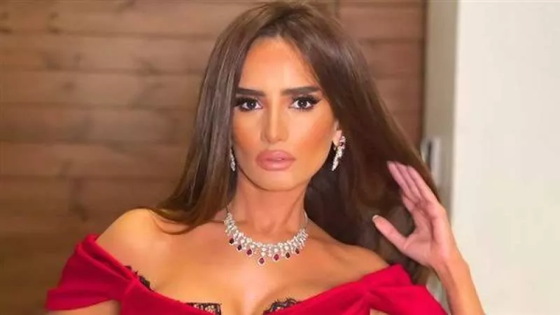 زينة تشارك صورة توأمها رفقة محمد رمضان وتعلق بكلمات مؤثرة