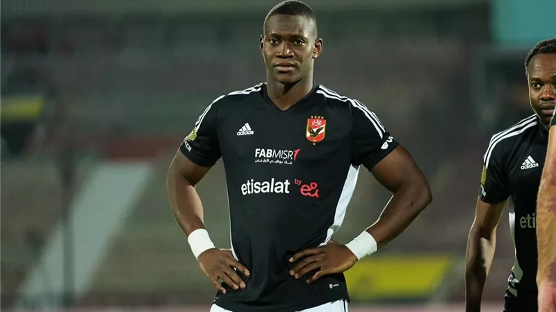 وكيل ديانج ينفي تراجع فالنسيا عن التعاقد مع اللاعب.. والتأخير سببه الأهلي 