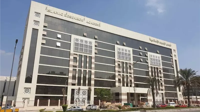 فلوسه حرام.. البحوث الإسلامية يوضح حكم احتكار السلع والبضائع في زمن التضخم والأزمات