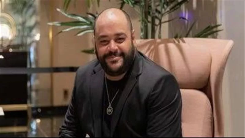 تصريحات محمد ممدوح تثير الجدل حول أم كلثوم وأسباب ضعف إيرادات 