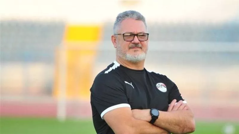 ميكالى يطالب لاعبي المنتخب الأولمبي بالقتال أمام المغرب 