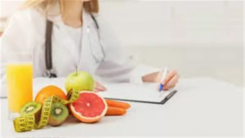 مع تقدم العمر.. إليك عناصر غذائية للحفاظ على صحتك.. أهمها تقليل الأملاح