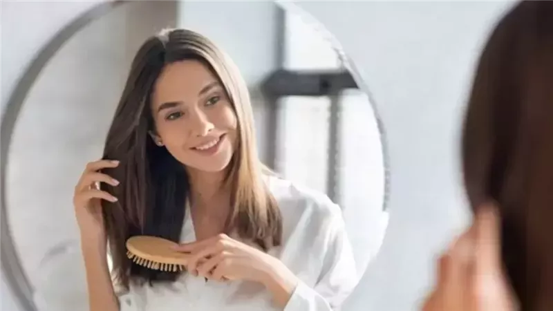 ما هي أسباب تساقط الشعر؟.. كيفية الحفاظ عليه وتجنّب المضاعفات