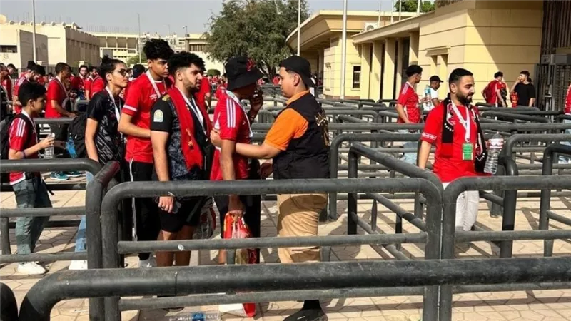 خطة أمنية لتأمين مباراة الأهلي وسيراميكا الليلة باستاد القاهرة