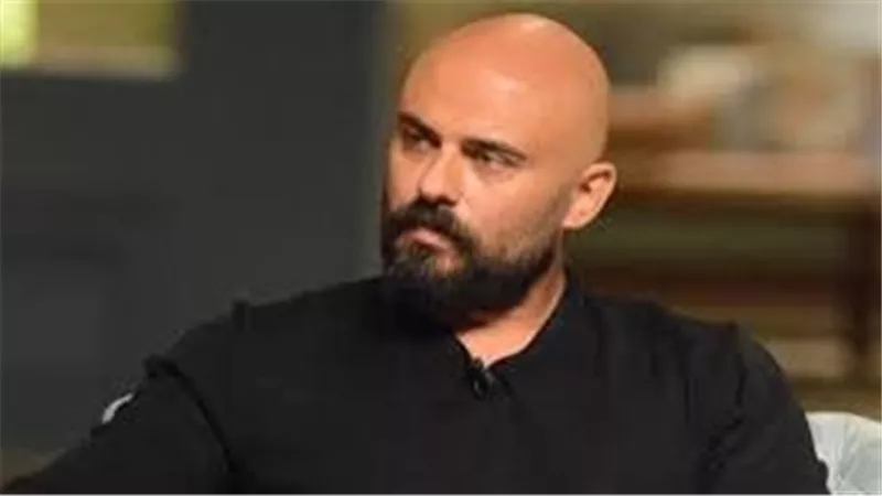 إعادة المرافعة بقضية الفنان أحمد صلاح حسنى بتهمة تدمير سيارة موظف 11 سبتمبر