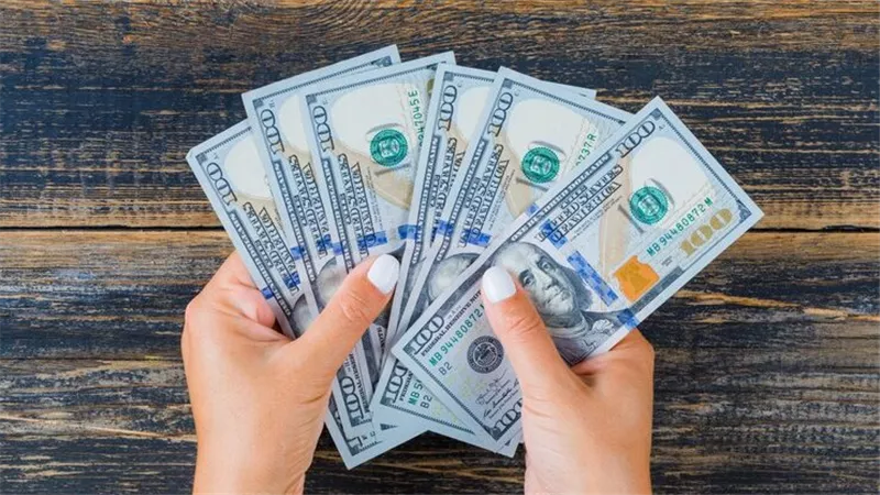سعر الدولار اليوم الخميس 1-8-2024 قبل بداية التعاملات