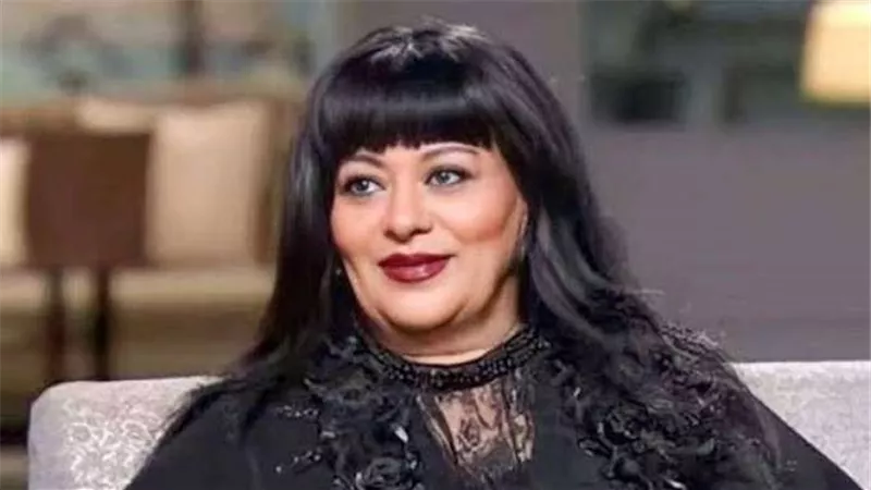 قبل فريدة سيف النصر.. 9 فنانين تعرضوا للسرقة (تفاصيل) 