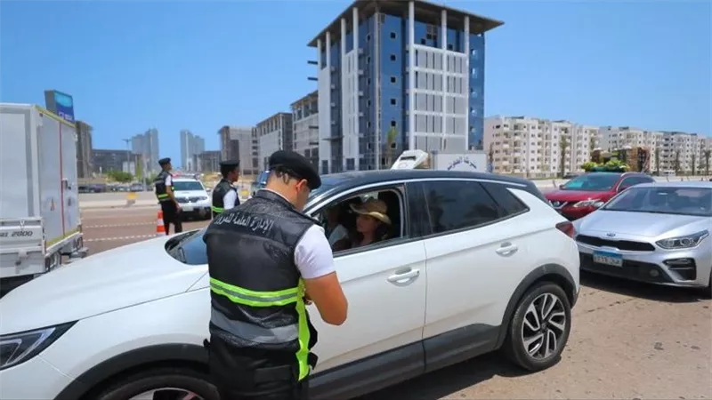 الداخلية تُؤمن مهرجان العلمين بخدمات مرورية وتكثيف أمني