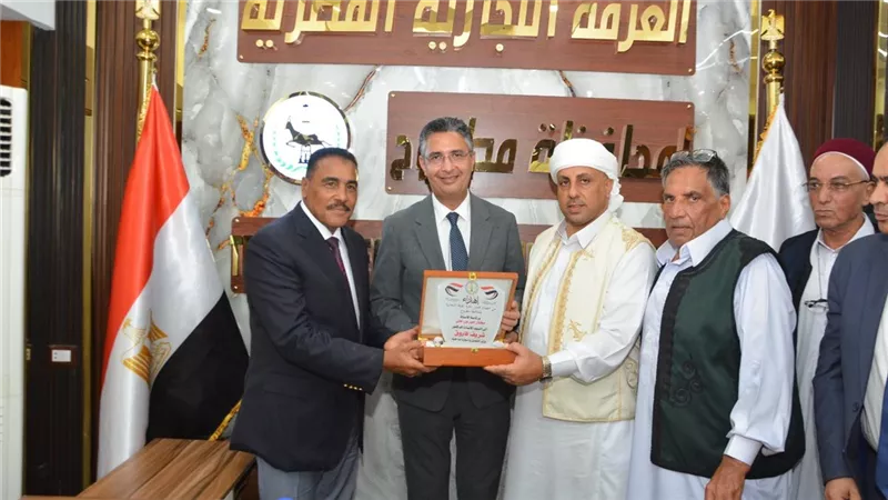 تعزيز الخدمات التموينية في مطروح.. لقاء رفيع المستوى لبحث تحسينات الخدمة وتخفيف الأعباء عن المواطنين