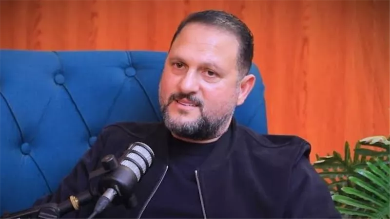 الفن هواية والتجارة غاية.. سر ثروة عماد زيادة وأسطول السيارات