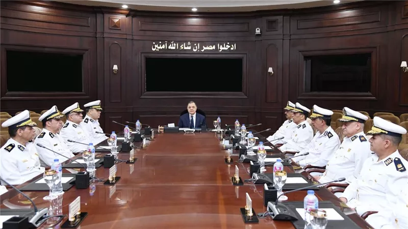 وزارة الداخلية.. مراجعة استراتيجية العمل الأمني وتعزيز الشعور بالأمان