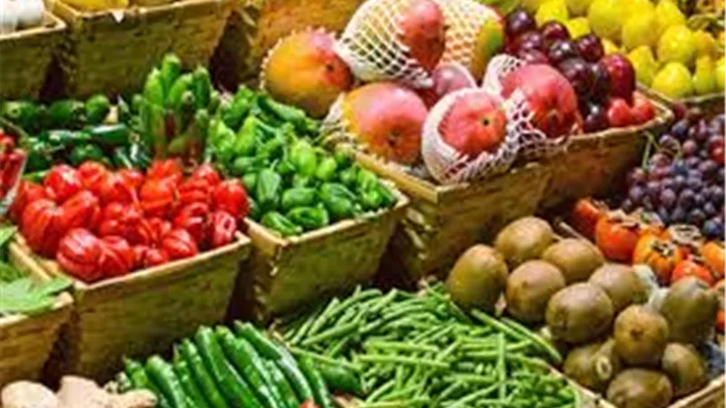 بكام كيلو الطماطم؟.. ننشر أسعار الخضراوات والفاكهة اليوم الجمعة 1 نوفمبر