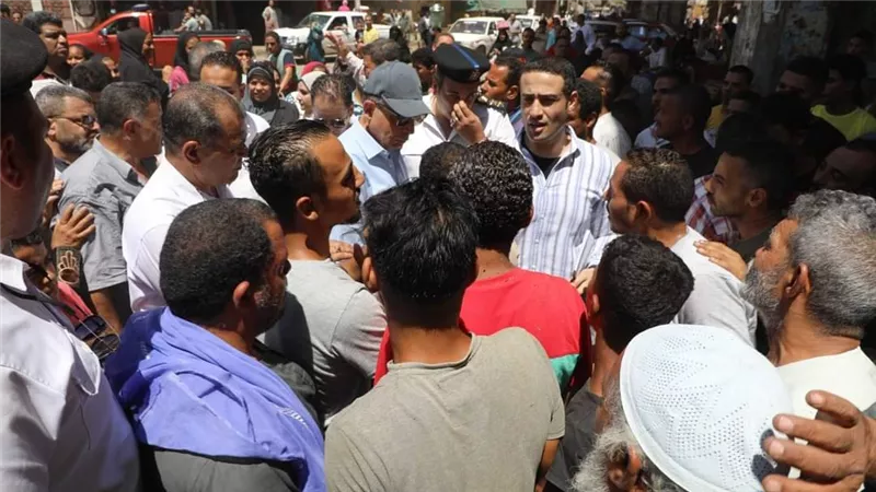وسط حفاوة الأهالي ..