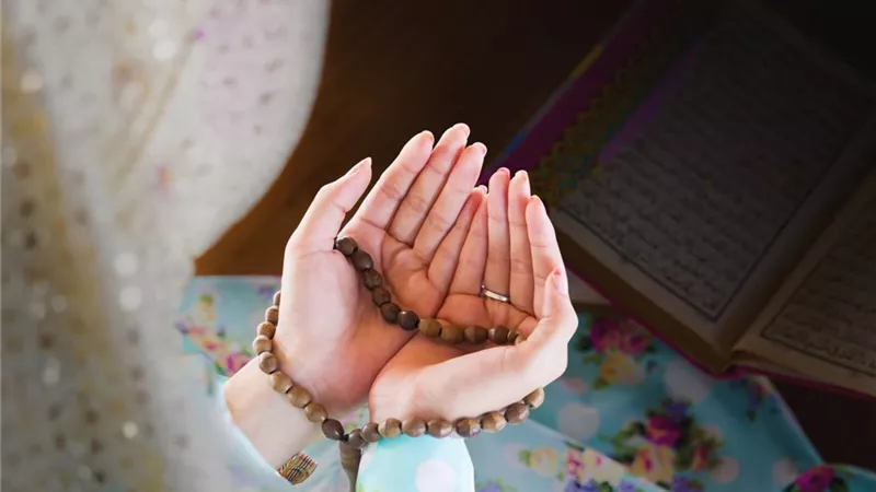 الادعية المستجابة في يوم الجمعة مكتوبة.. اغتنم ساعة القبول 