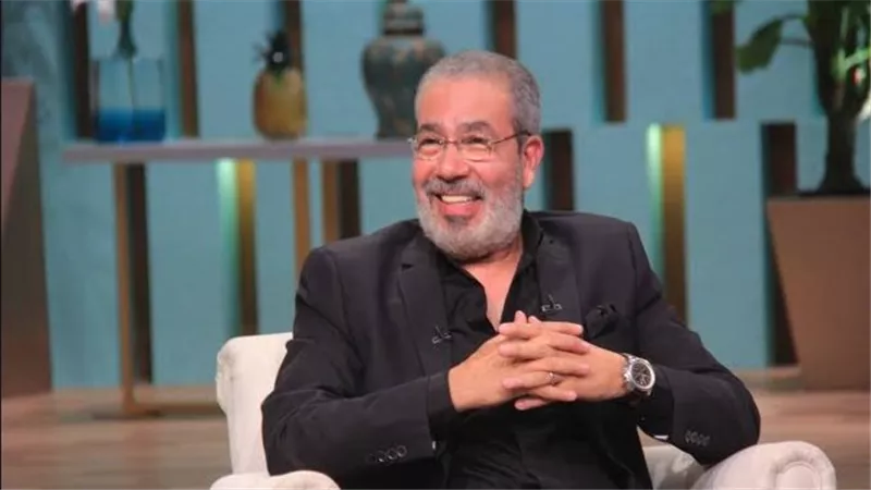 مدحت العدل يكشف عن مسرحية روميو وجولييت.. ويؤكد: أنا شاعر في المقام الأول