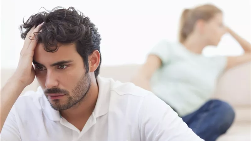 ما هو الصمت العقابي بين المتحابين؟.. وهذه علاماته