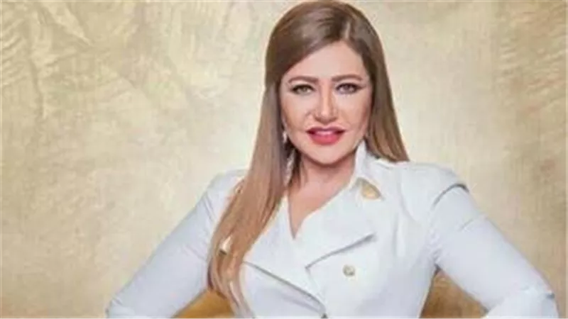 ليلى علوي تُشعل الأجواء برقصها في حفل راغب علامة بالساحل الشمالي