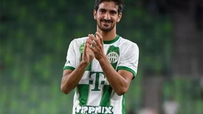 محمد علي بن رمضان يفاجئ الأهلي بقرار مثير.. والأحمر يتحرك 