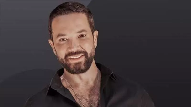 آخرهم تامر شلتوت.. أزمات صحية واجهها الفنانون في شهر أغسطس (تفاصيل)