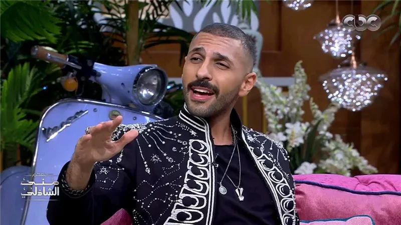 حسن أبو الروس يروج لأغنيته الجديدة 
