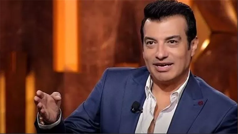 إيهاب توفيق يحيي ذكريات الثمانينات والتسعينات في حفله بمهرجان القلعة
