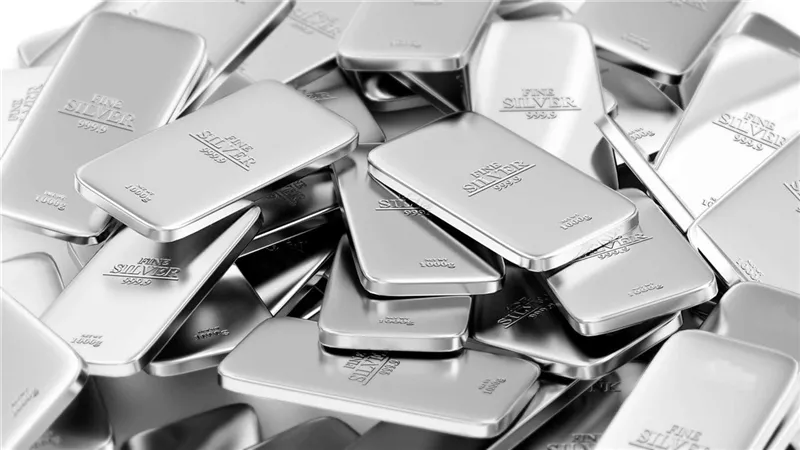 احفظ قيمة فلوسك.. اعرف سعر جرام الفضة عيار 925 بالمصنعية اليوم