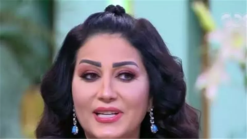 وفاء عامر تؤكد على أهمية المحبة والاهتمام بالآخرين في زمن السوشيال ميديا